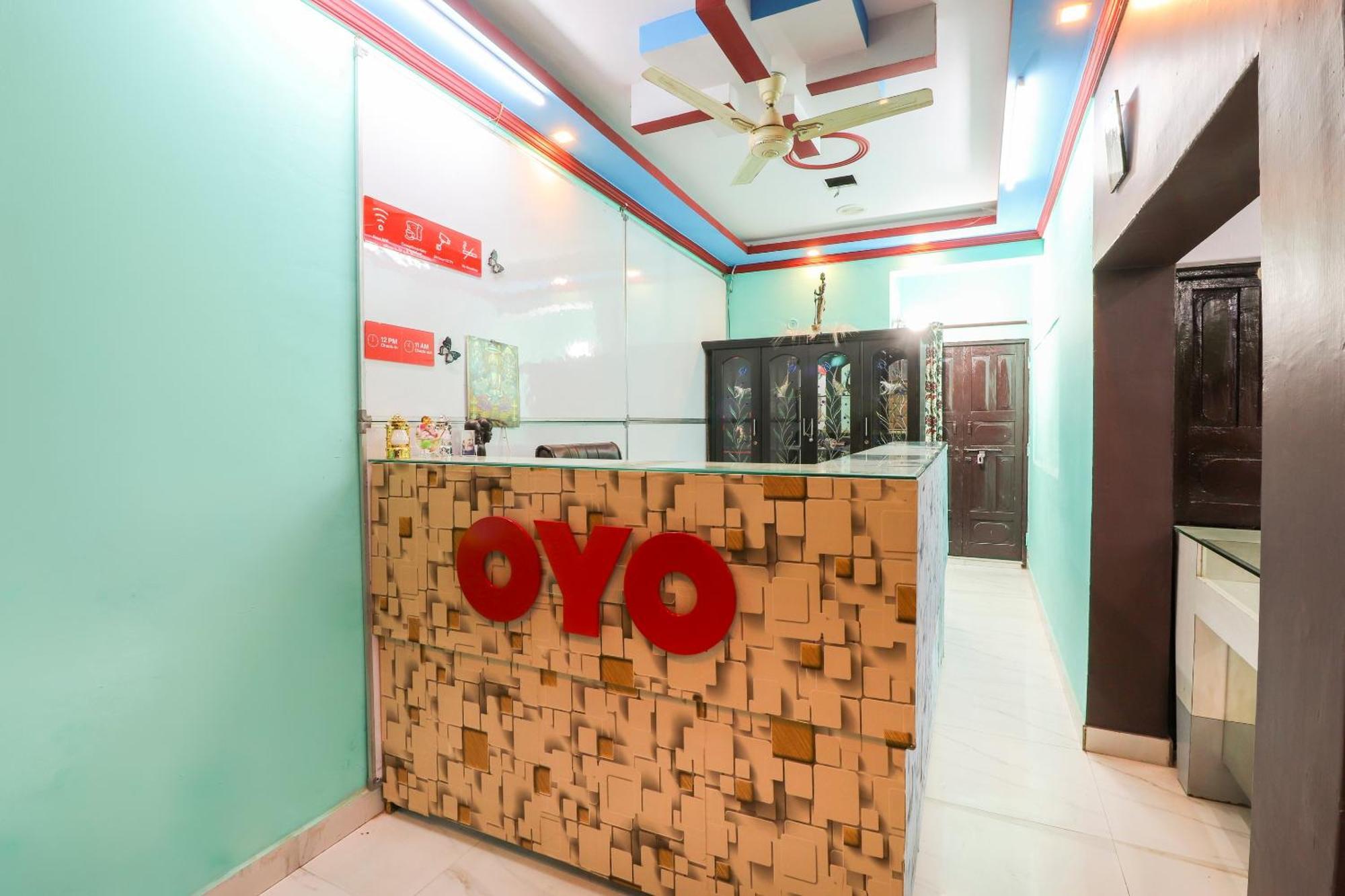 OYO 60739 Vedanta Rass Residency Hotell Lucknow Exteriör bild