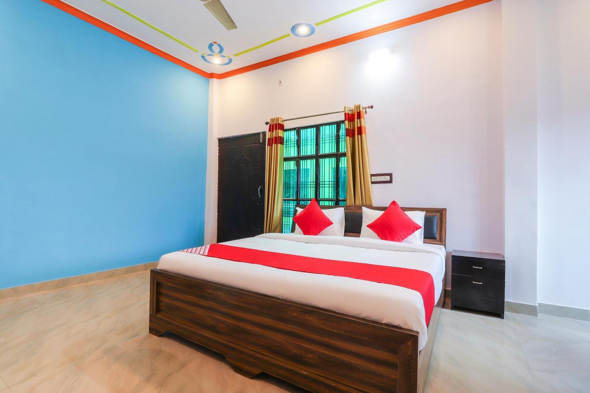 OYO 60739 Vedanta Rass Residency Hotell Lucknow Exteriör bild
